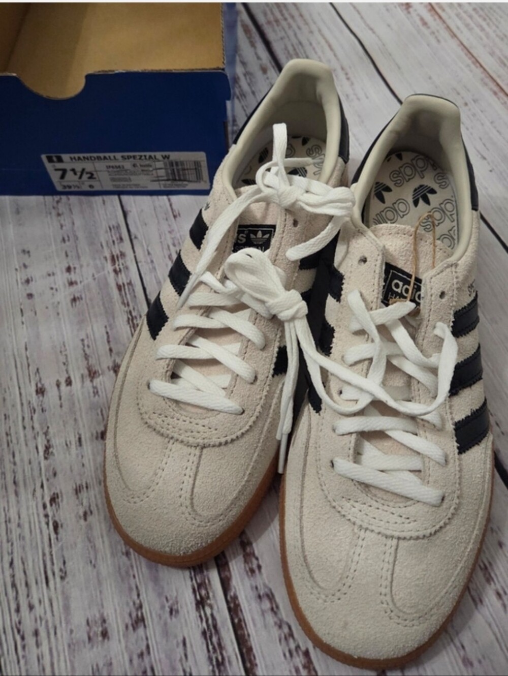 Adidas Handball Spezial Womens 7.5 8 NEW NIB Alumina / Core Black / Cloud White - Picture 12 of 13